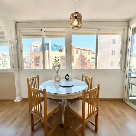 Bright Flat Center - Eaw Homes