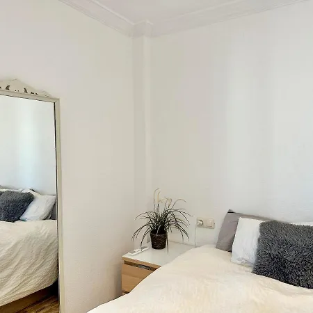 Bright Flat Center - Eaw Homes 公寓 *