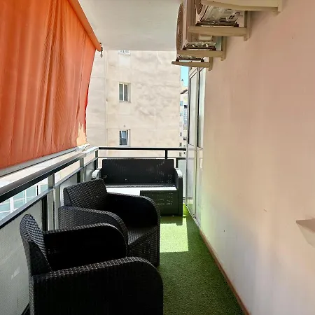 Bright Flat Center - Eaw Homes 公寓