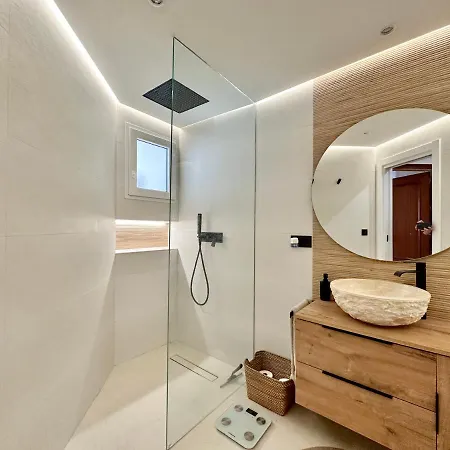 Bright Flat Center - Eaw Homes 马尔韦利亚